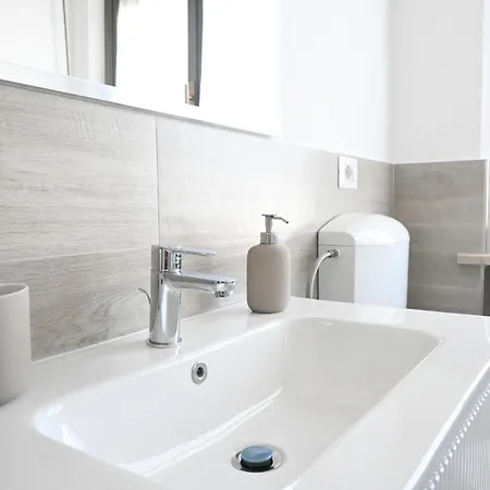 Pp07 - Porto Potenza, Trilocale Vista Mare Con Aria Condizionata Apartament *