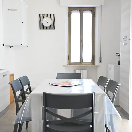 Lägenhet Pp07 - Porto Potenza, Trilocale Vista Mare Con Aria Condizionata *